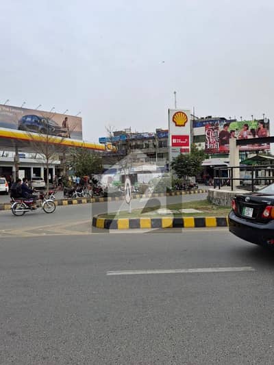 Commercial Building ( Monthly Rent Income 2.40 Lakh ) Available For Sale Golden Chance For Future Investment In DHA Phase 1 G