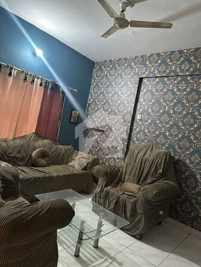 Luxury 4-Room Flat For Sale In Qasimabad, Hyderabad Prime Corner Location  148.9 Sq. Yards Spacious Family Flat For Sale | Al-Fajar Tooba Arcade  . 4-Bedroom Flat With Car Parking For Sale Opposite The Spark School, Qasimabad  Prime Residential