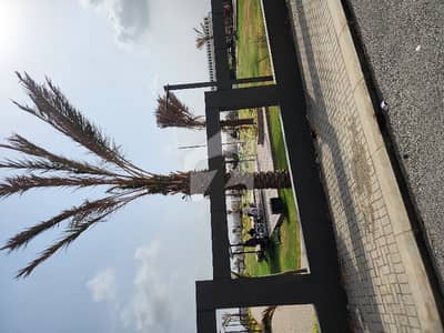 Radio Pakistan T Shape 120 West Open 24 Ft Road