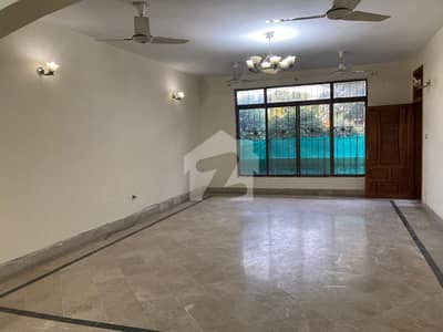 LOWER PORTION FOR RENT IN F-6