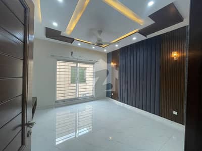 10 Marla House For Rent Bahria Town 10 Marla House For Rent Bahria Town