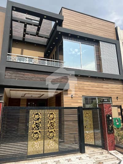 5 Marla Brand New House For Rent 5 Marla Brand New House For Rent