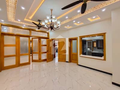 Rawalpindi Bahria Town Phase 8 1 Kanal Portion For Rent Brand New