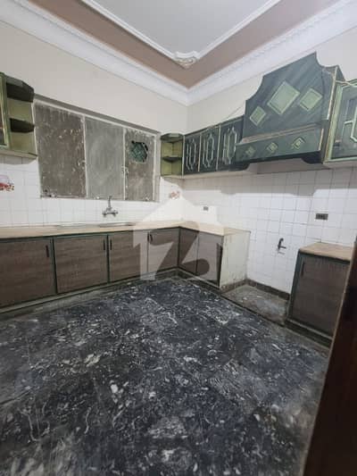 10 MARLA NEAT & CLEAN UPPER PORTION FOR RENT IN ALLAMA IQBAL TOWN LAHORE
