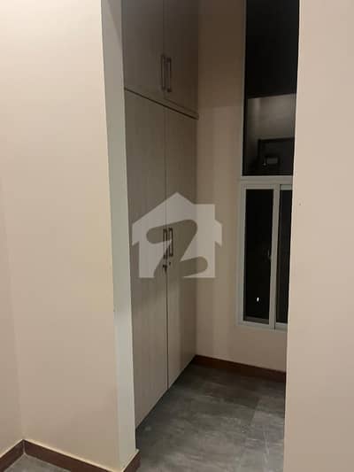 3BED DD Portion Available For Rent
