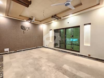 A Spacious 11 Marla Office In Johar Town