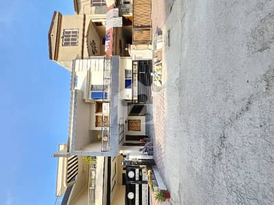 جناح گارڈنز فیز 1 جناح گارڈنز,ایف ای سی ایچ ایس,اسلام آباد میں 5 کمروں کا 7 مرلہ مکان 3.7 کروڑ میں برائے فروخت۔