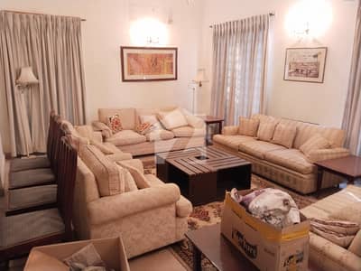 1 Kanal Proper Double Unit Bungalow With 6 Bedrooms Available For Sale Near Y Block Commercial Market In DHA Phase 3, Lahore.