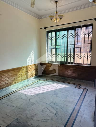 G-11/3 Ground Floor For Rent Size 20x40