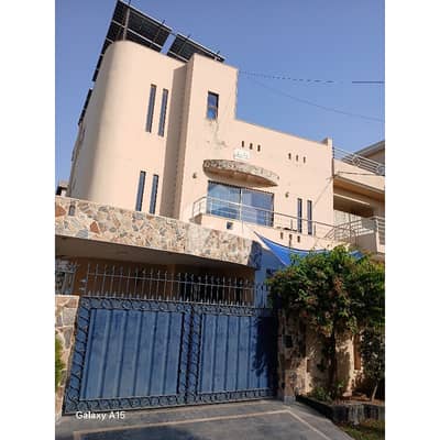 Few Years Old House Is Available For Sale Few Years Old House Is Available For Sale
