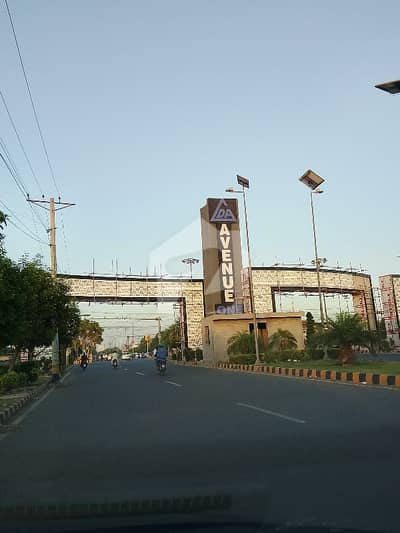 ایل ڈی اے ایوینیو لاہور میں 10 مرلہ رہائشی پلاٹ 2.05 کروڑ میں برائے فروخت۔