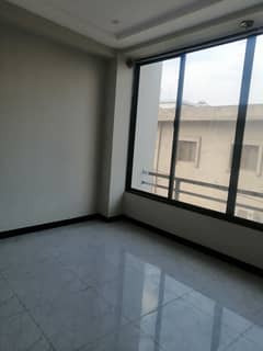 Studio Flat For Rent H13 Studio Flat For Rent H13