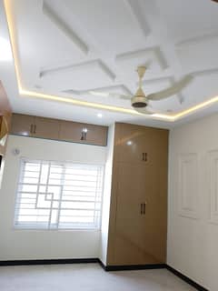 7 Marla Brand New Ground Portion For Rent