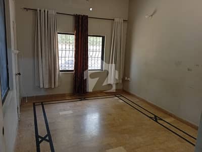 2 Bed DD Ground Floor Portion For Rent