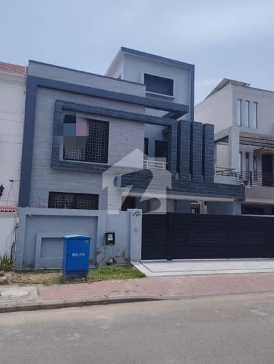 10 Marla House Is Available For Rent In Bahria Orchard Phase 1