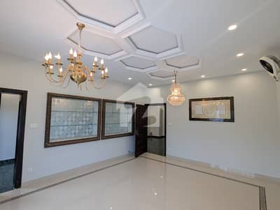 Brand New 1 Kanal Upper Portion For Rent