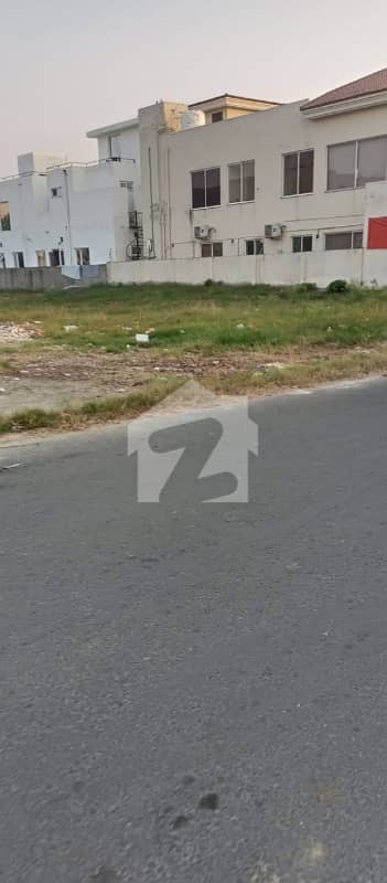 ڈی ایچ اے فیز 7 ڈیفنس (ڈی ایچ اے),لاہور میں 10 مرلہ رہائشی پلاٹ 1.7 کروڑ میں برائے فروخت۔ ڈی ایچ اے فیز 7 ڈیفنس (ڈی ایچ اے),لاہور میں 10 مرلہ رہائشی پلاٹ 1.7 کروڑ میں برائے فروخت۔