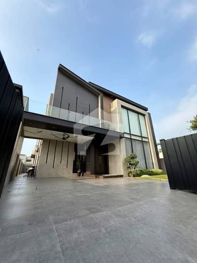 Beautiful 1 Kanal Modern House In DHA Phase 7 Lahore