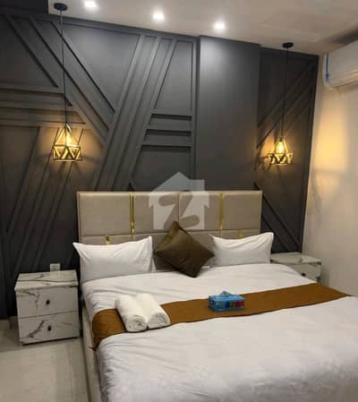 In Bahria Town - Sector E Flat For Sale Sized 470 Square Feet