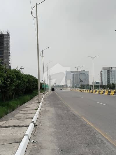 MumtazCity 8 Marla plot For Sale