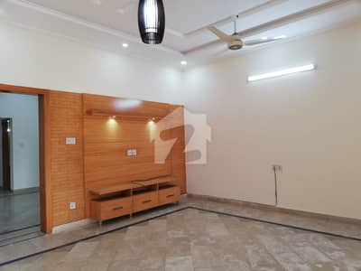 10 Marla Portion For Rent Sollar Installed
