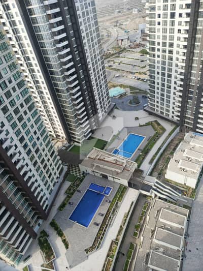 Emaar Oceanfront - 3 Bedroom Apartment For Rent