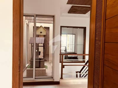 10 Marla Used House For Rent B-Block DHA Phase 5