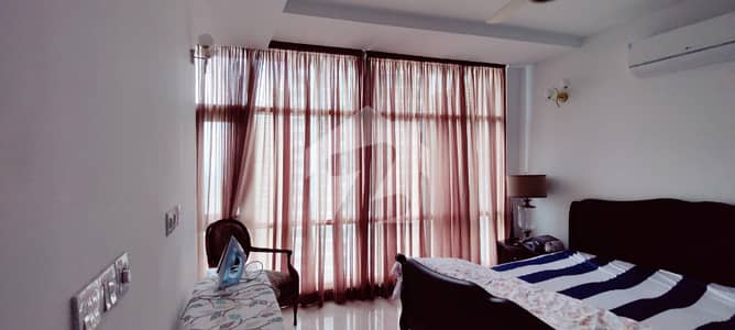3 Bedroom Unfurnished Apartment For Rent
