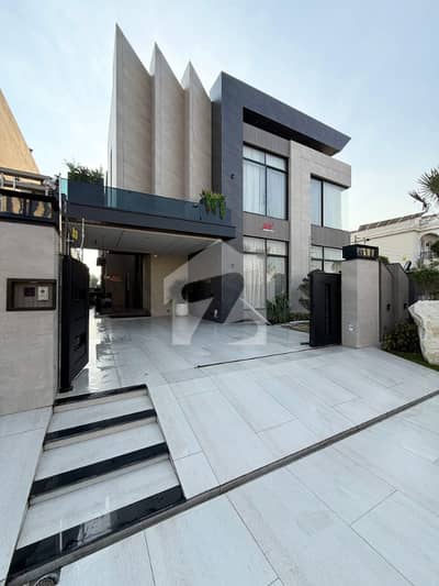 Modern Design 1 Kanal House For Sale In DHA Phase 7