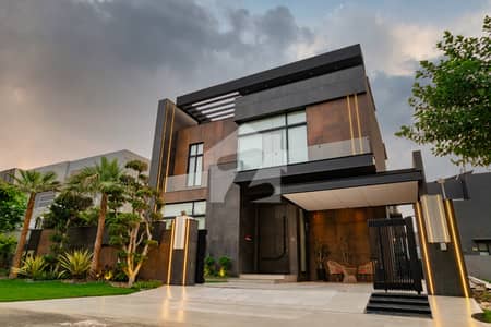 1 Kanal Modern Luxury House Near Tim Hortons