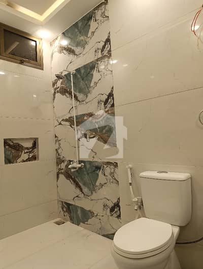 Brand New Upper Portion 400 Yards 4bed DD
