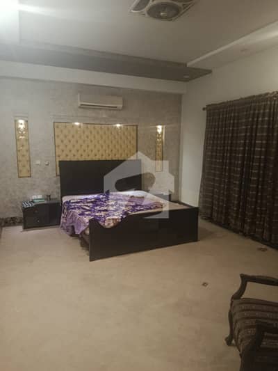 21 Marla House Available For Sale In Amin Town C Block Canal Road Faisalabad