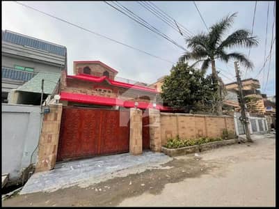 ارباب سبز علی خان ٹاؤن ورسک روڈ,پشاور میں 6 کمروں کا 15 مرلہ مکان 4.5 کروڑ میں برائے فروخت۔