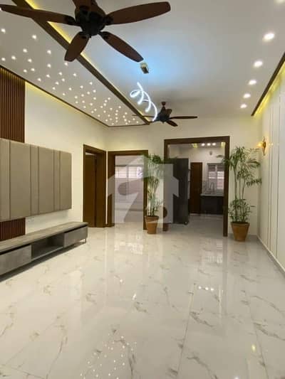A BEAUTIFUL HOUSE DEPEND ON 7 MARLA DOUBLE STOREY IN RIZWAN GARDEN SOCIETY