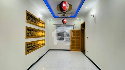 A BEAUTIFUL HOUSE DEPEND ON 5 MARLA DOUBLE STOREY REHMAN GARDEN HOUSING SOCIETY