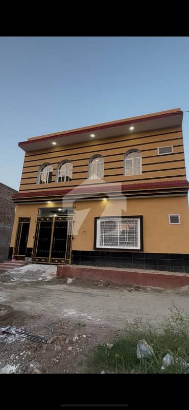 Highly-Desirable Prime Location House Available In Wapda Town Sector G For sale