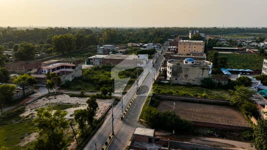33 Marla Park Facing T Industrail Plot For Sale in Park View Lahore Sheikhupra Road Faisalabad