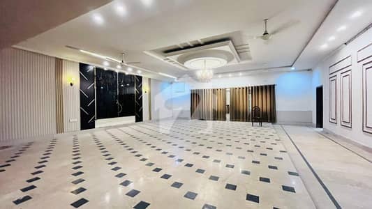 A Prime Location 12.6 Kanal House Has Landed On Market In Raza Town Canal Road Faisalabad