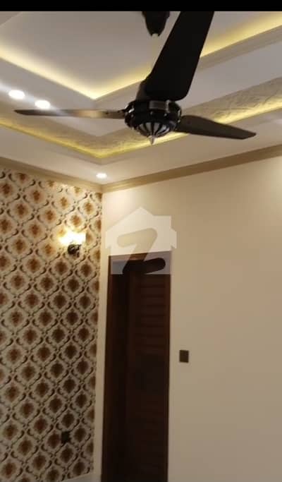 پام سٹی فیروزپور روڈ,لاہور میں 3 کمروں کا 5 مرلہ مکان 2.1 کروڑ میں برائے فروخت۔ پام سٹی فیروزپور روڈ,لاہور میں 3 کمروں کا 5 مرلہ مکان 2.1 کروڑ میں برائے فروخت۔