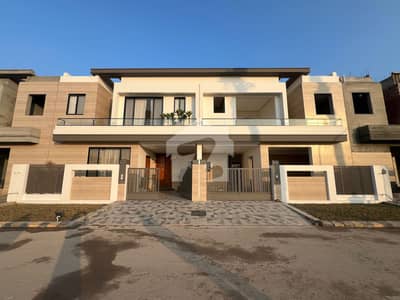 A Palatial Residence For sale In Serene Villas Multan