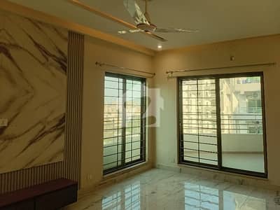 10 Marla 3 Bedrooms New Design Flat Available For Sale.