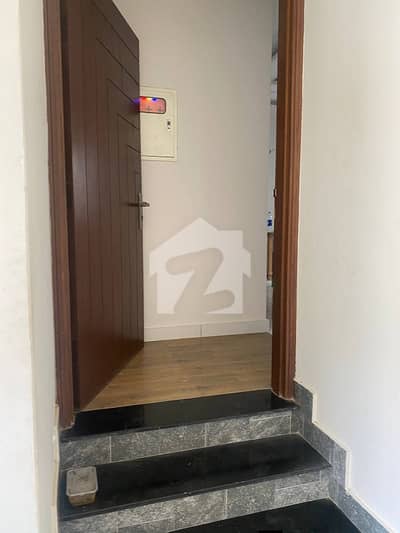 House For Rent in Phase 08 Staff