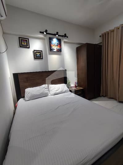 FULLY FURNISHED PREMIUM STUDIO APARTMENT FOR RENT (DAILY / WEEKLY / MONTHLY) IN TARIQ COMMERCIAL, DHA PHASE 7 EXTENSION FULLY FURNISHED PREMIUM STUDIO APARTMENT FOR RENT (DAILY / WEEKLY / MONTHLY) IN TARIQ COMMERCIAL, DHA PHASE 7 EXTENSION