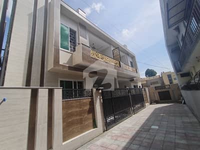 house for sale double story location Habiullaha colony