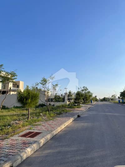 گلبرگ گرینز ۔ بلاک سی گلبرگ گرینز,گلبرگ,اسلام آباد میں 4 کنال رہائشی پلاٹ 15.5 کروڑ میں برائے فروخت۔