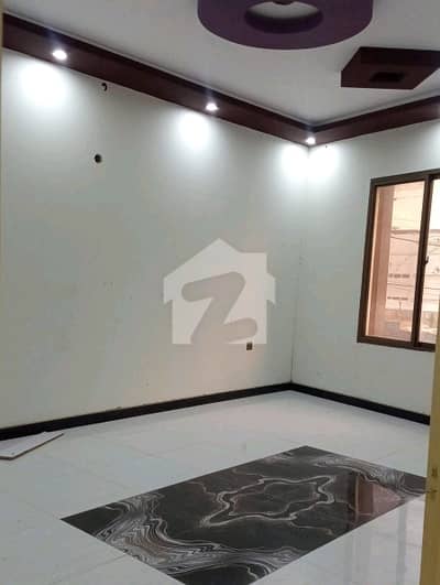 گلستانِِ جوہر ۔ بلاک 11 گلستانِ جوہر,کراچی میں 9 مرلہ بالائی پورشن 2.6 کروڑ میں برائے فروخت۔