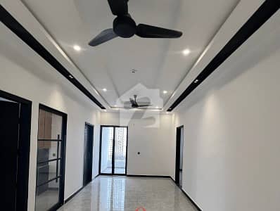 Luxurious 3 Bedroom Upper Portion With Drawing Room Spacious Lounge Parking And Lift Access In Karachi Administration Society