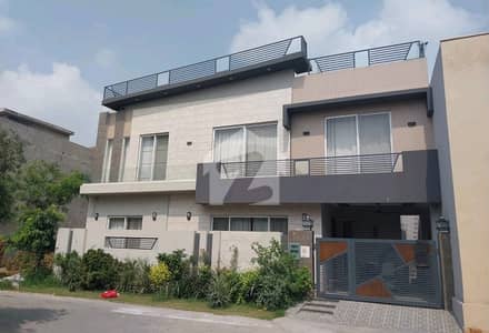 House Sized 5 Marla In DHA Phase 5 - Block J