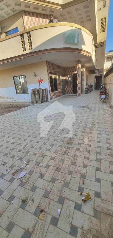 MAIN ROAD 400sqyds Portion For COMMERCIAL RENT In Block C, North Nazimabad MAIN ROAD 400sqyds Portion For COMMERCIAL RENT In Block C, North Nazimabad