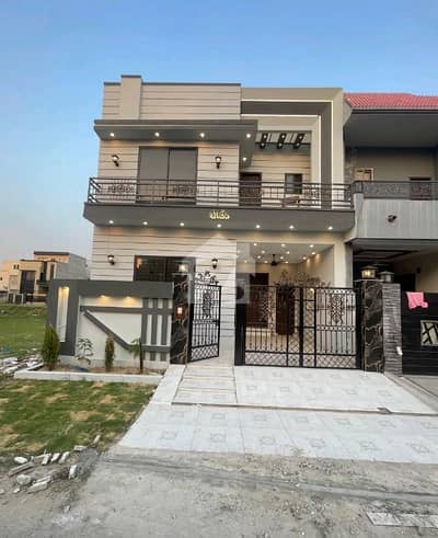Prime Location 5 Marla House In Stunning Citi Housing Society Is Available For sale